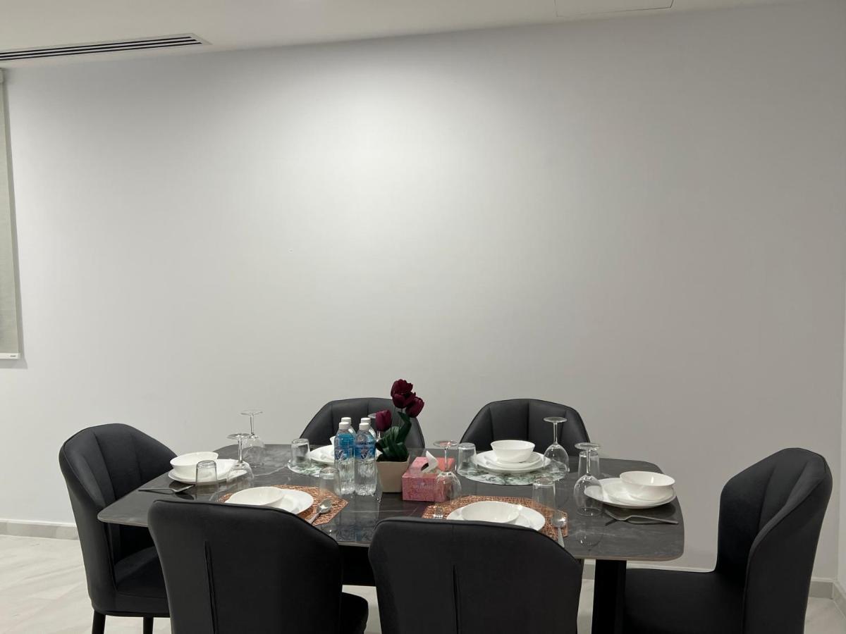 Eaton Suites Klcc Kuala Lumpur Bagian luar foto