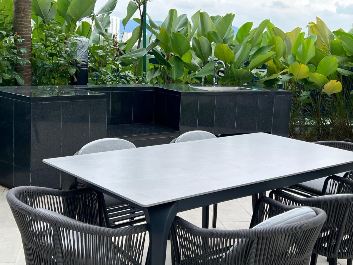 Eaton Suites Klcc Kuala Lumpur Bagian luar foto
