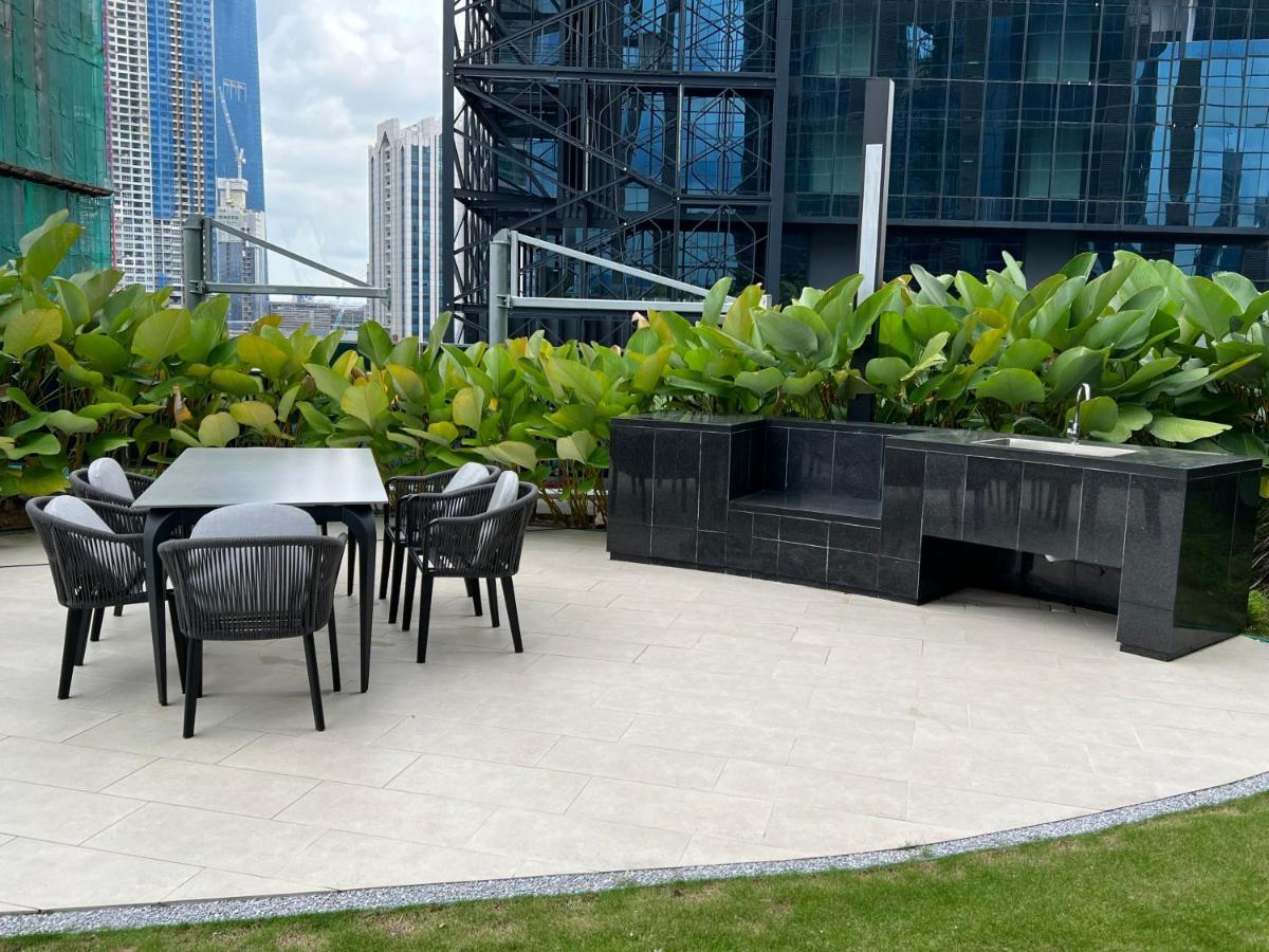 Eaton Suites Klcc Kuala Lumpur Bagian luar foto