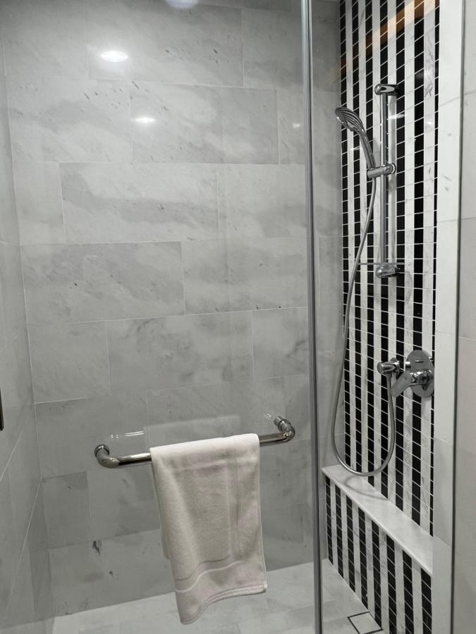 Eaton Suites Klcc Kuala Lumpur Bagian luar foto